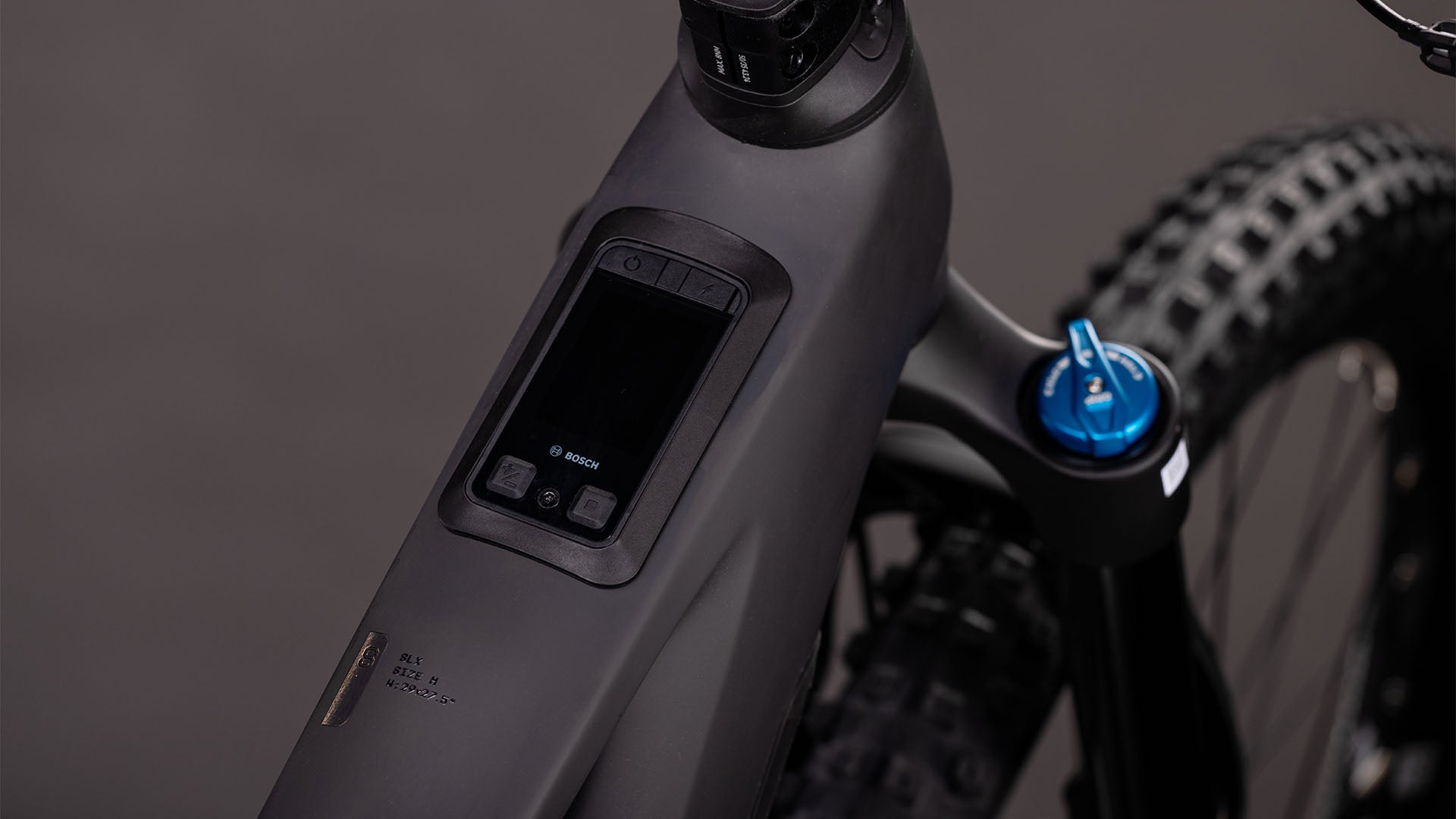 pantalla bosch integrada al cuadro CUBE de la bicicleta mullet stereo hybrid 177 - kiox 400c 2026