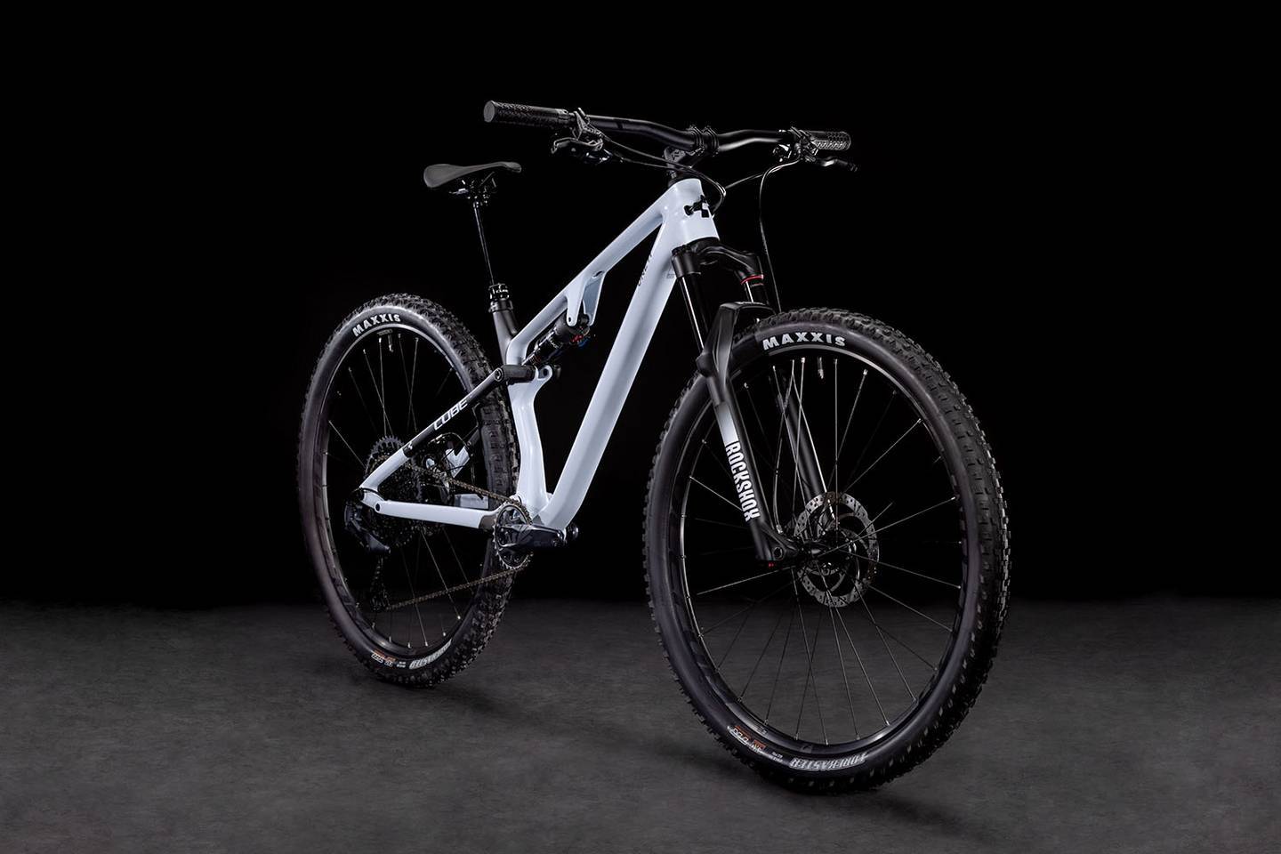 CUBE AMS ONE11 C:68X PRO FLASHWITE´N´CARBON 2022
